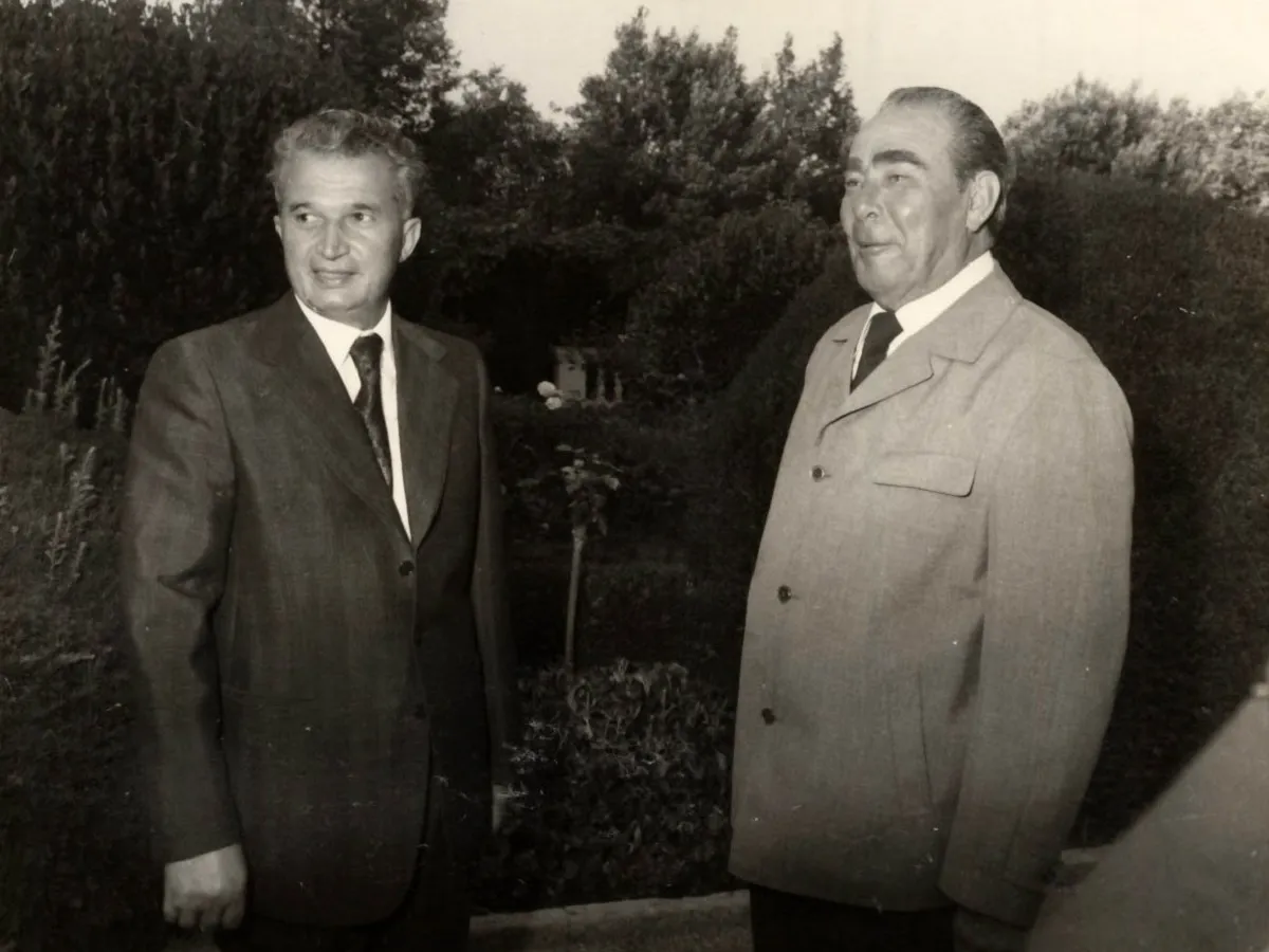 Nicolae Ceaușescu și Leonid Brejnev
