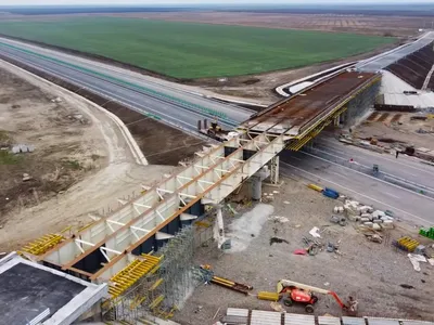 Autostrada A7: Suduri neconforme, la un pod peste lotul 2 care costă 1.250.000.000 lei - Foto: Facebook / Asociația Pro Infrastructură