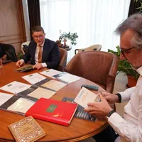 Manuscrise- Foto: FACEBOOK