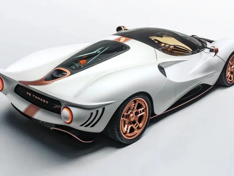 Italienii reînvie un supercar legendar. Motor V8 turbo de 700 de cai și preț de 1.600.000 € - Foto: topgear.com