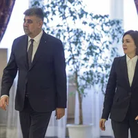 Premierul Ciolacu: Îi îndemn pe toţi cetăţenii R. Moldova să aleagă calea europeană - Foto: INQUAM PHOTOS / Sabin Cirstoveanu