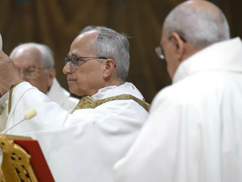 Ce spune Papa Leon al XIV-lea despre moștenirea lăsată de Papa Francisc? „Exemplu de devotament” - Foto: Profimedia Images (imagine cu rol ilustrativ)