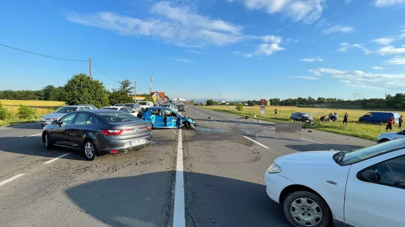 Carambol mortal cu trei mașini, în „intersecția morții” de pe DN 1 de la Băicoi. / Foto: observatorulph.ro