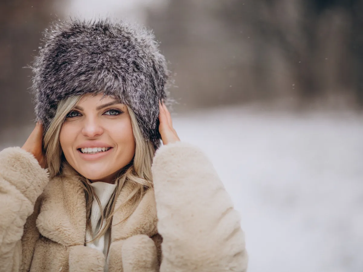 Ce efect are căciula purtată zilnic asupra părului tău. “Boală curată”