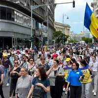 Părinții lasează o petiție pentru ca examenele naționale să nu fie amânate. - Foto - Newsweek (caracter ilustrativ)