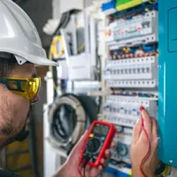 Care români iau 700 de lei pe voucherul de energie? Când intră banii și ce cheltuieli acoperă? - Foto: Freepik.com (rol ilustrativ)