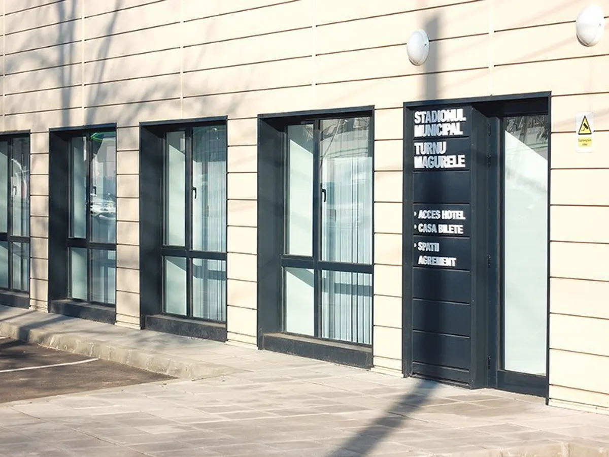 Hotelul de la stadionul din Turnu Măgurele