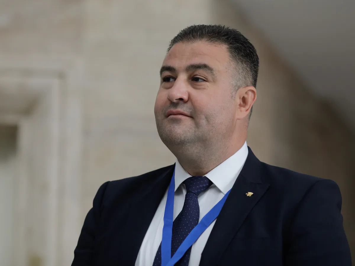Șeful ROMATSA: salariu 8.000€. Ia și indemnizație de membru în Consiliul de Adminstrație de până la 5.000€