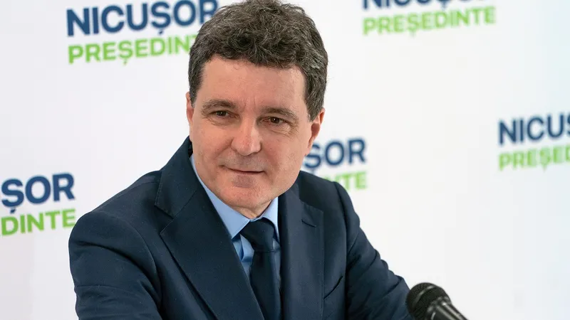 Nicușor Dan anunță că merge la dezbateri cu George Simion: ”așteptăm ofertele de la televiziuni” - Foto: Inquam Photos / Pană Tudor