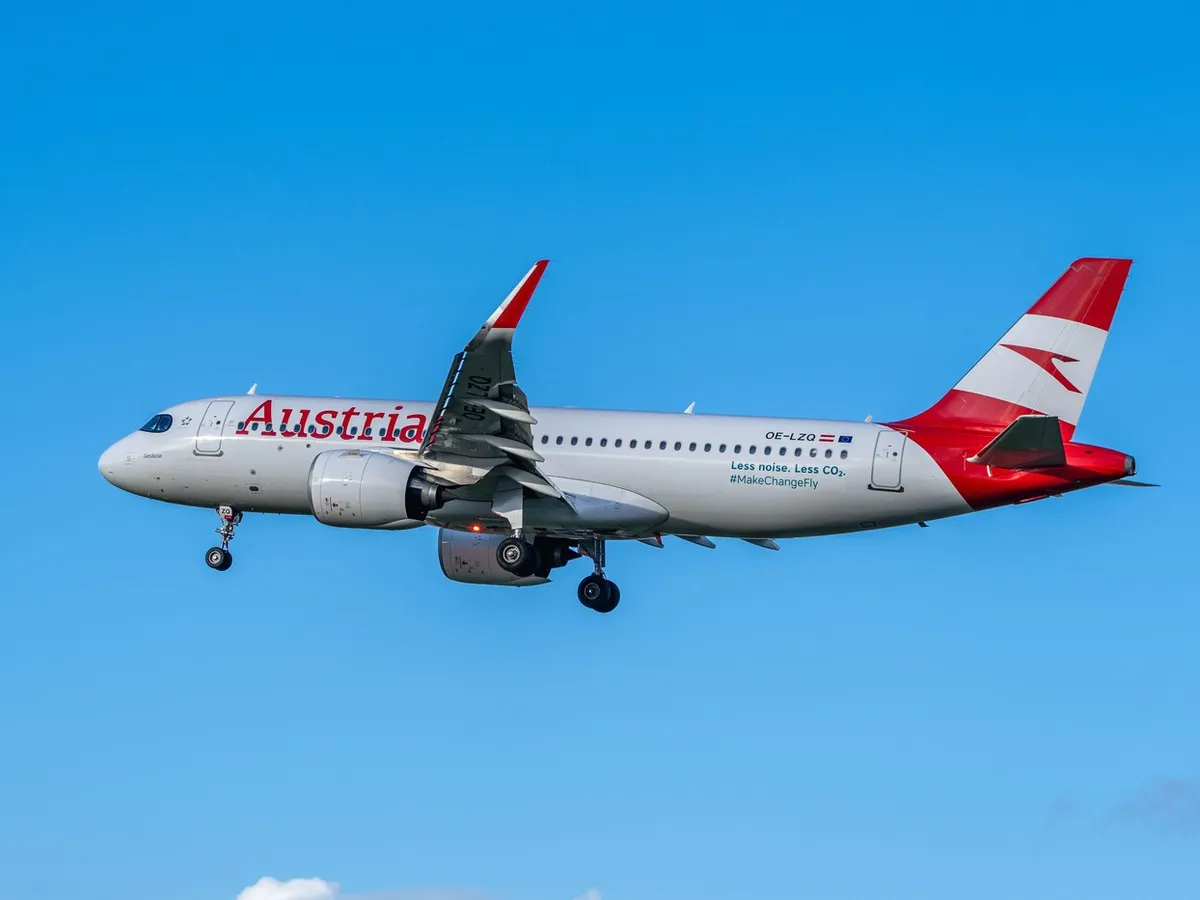 Avion al companiei Austrian Airlines - Foto: Profimedia images - Caracter ilustrativ