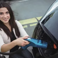 „Bombă”, pentru industria și piața auto! UE vrea să interzică mașinile termice „pe firmă” din 2030 -  Foto: Freepik (Imagine cu rol ilustrativ)