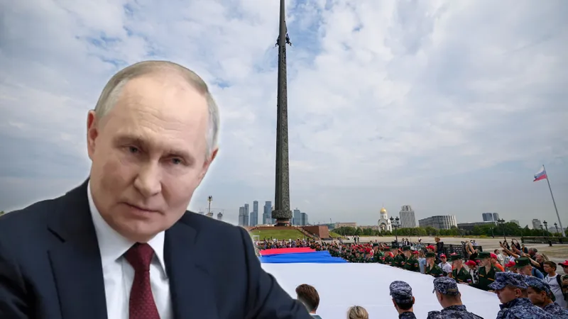 Putin, gest cu încărcătură istorică: monede sovietice din familie, topite pentru un monument - FOTO: colaj Newsweek/foto Profimedia(imagine cu rol ilustrativ)