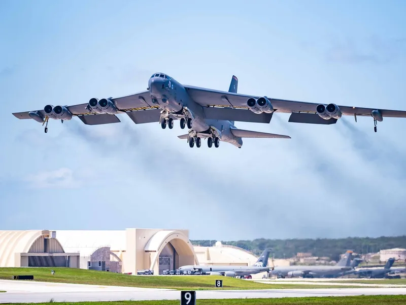 Un avion de luptă al Chinei, la trei metri de avionul nuclear B52 al SUA - Foto: Profimedia Images (imagine cu caracter ilustrativ)