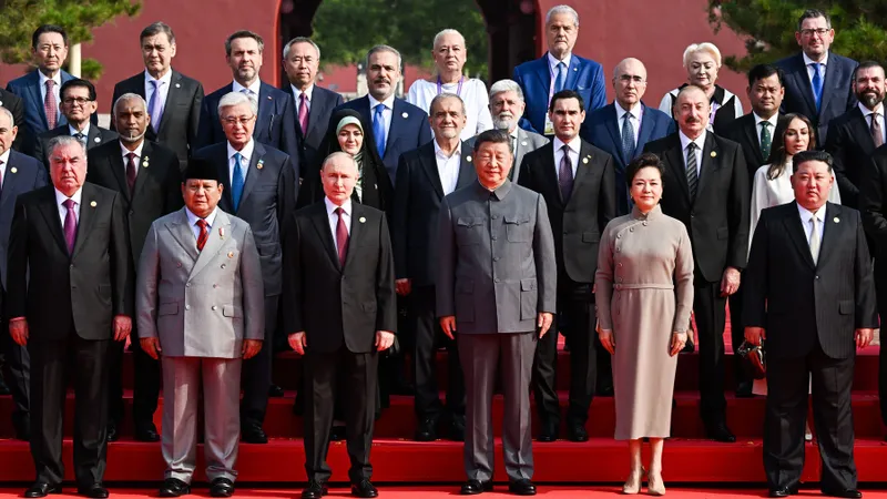 Adrian Năstase în China - Foto: Profimedia Images