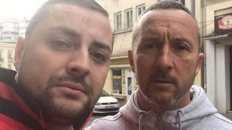 Fostul fotbalist ieșean Adrian Chelariu, alături de MM Stoica. Chelariu, zis Ochi, a fost unul dintre membrii importanți ai brigăzii de interlopi români care a terorizat orașul Torino Foto: bzi.ro