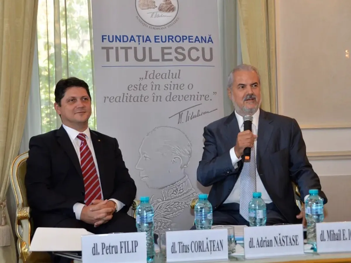 Titus Corlățean (stânga) și Adrian Năstase - foto: Ministerul Afacerilor Externe (Imagine cu rol ilustrativ)