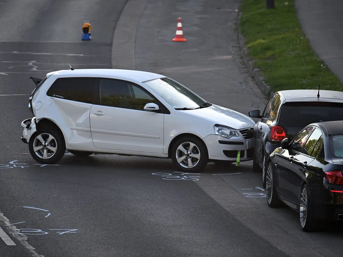 Atenție ce cumpărați! Mai mult de jumătate dintre maşinile rulate din România aveau avarii