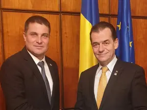 Primarul PNL Vladimir Petrut împreună cu premierul Orban Foto: Facebook