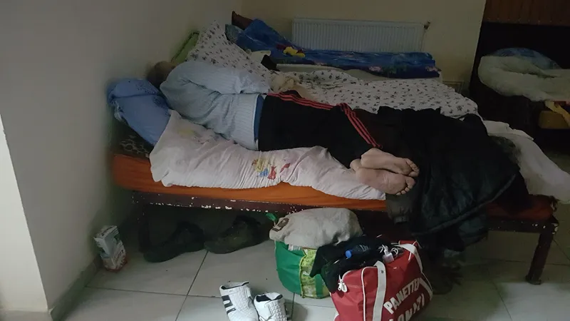 centrul refugiați Cândești/foto:newsweek.ro