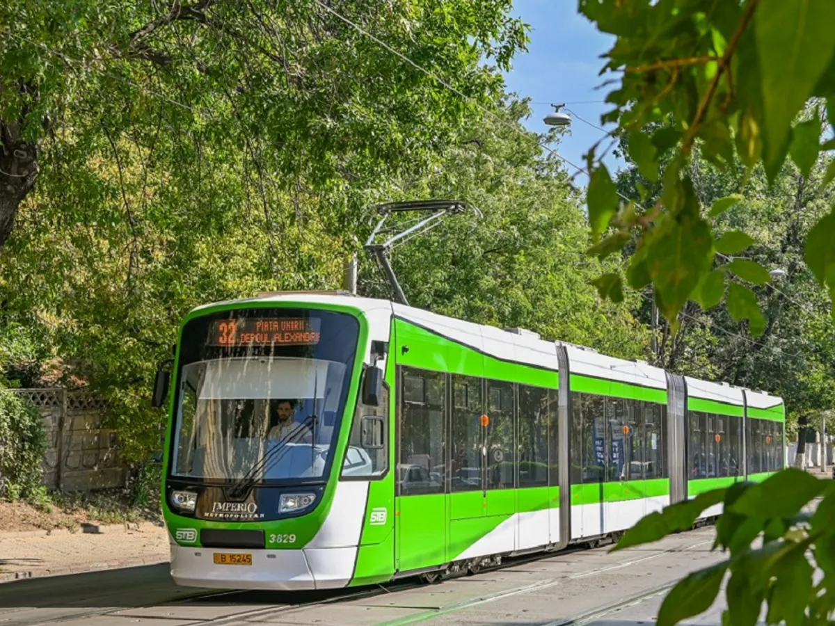 garnitură de tramvai Imperio pentru linia 32 Foto: Facebook/Tramvaiele Astra Imperio Metropolitan din București (imagine cu rol ilustrativ)