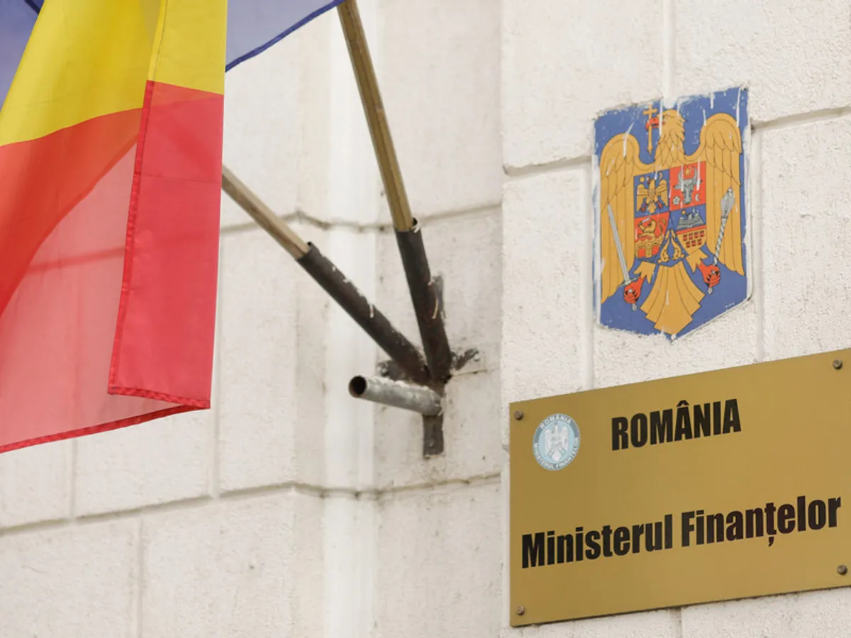 Ministerul Finanţelor a împrumutat 100 milioane de euro de la bănci într-o zi. / Foto: Inquam Photos / George Călin