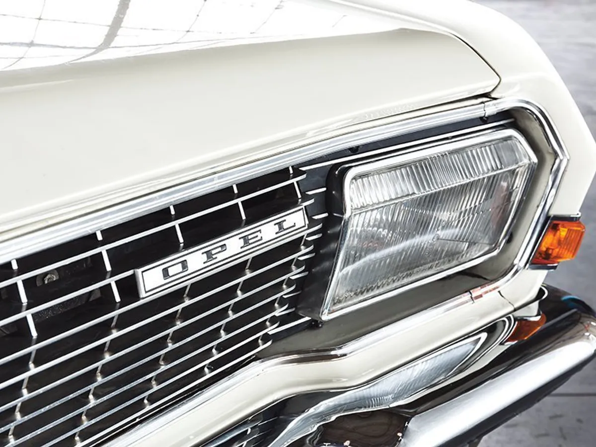 Opel Diplomat