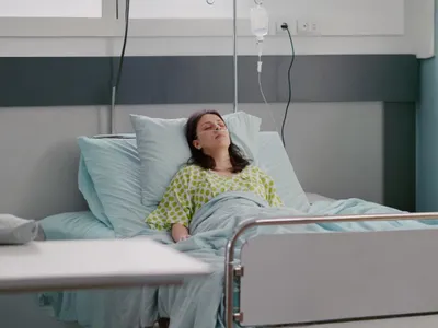 Ce a văzut o femeie care a murit pentru câteva minute și a ajuns pe lumea cealaltă? „A durut” - Foto: Freepik (imagine cu rol ilustrativ)