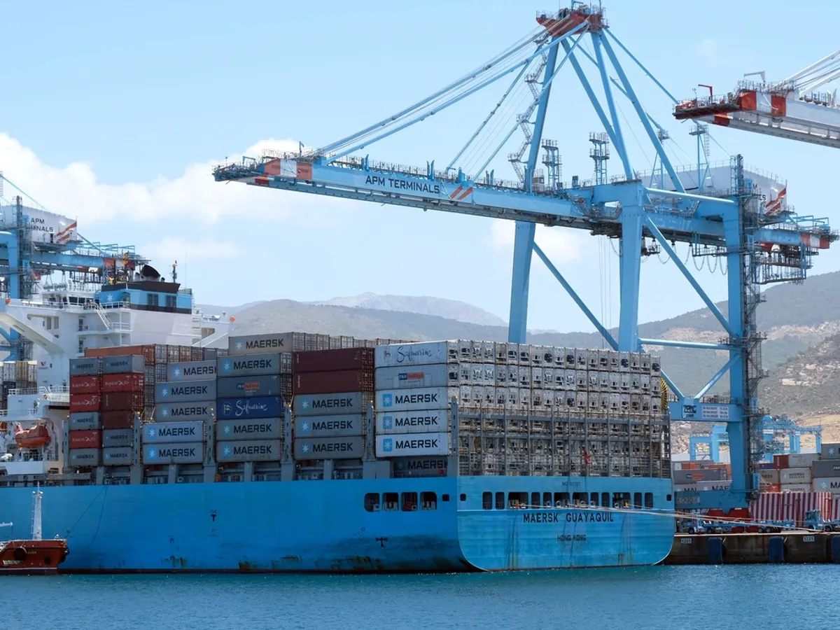 Navele din flota fantomă ale Rusiei transportă și arme - Foto: Profimedia Images (imagine cu rol ilustrativ)