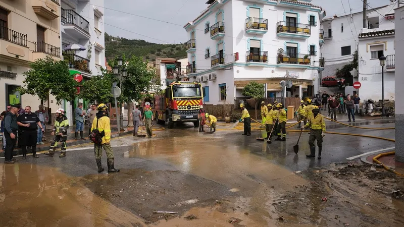 România își plânge cetățenii: alți doi români confirmați decedați în dezastrul din Spania - FOTO: Profimedia(imagine cu rol ilustrativ)