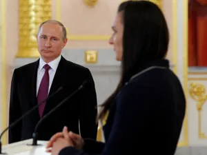 N-au ținut cont că e legendă! A ”trădat” Rusia și n-au iertat-o: ”Să plătească acum”