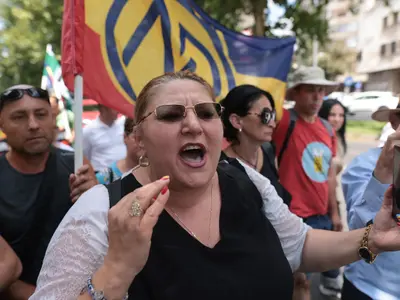 Partidul Dianei Șoșoacă, inactiv fiscal 35 de zile. Acuzții că vinde locuri în Parlament cu 50.000€ - Foto: INQUAM PHOTOS / George Călin