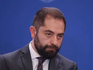 Radu Burnete, la o conferinţă, la Palatul Cotroceni - Foto: INQUAM PHOTOS/George Călin