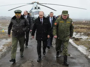 Tentativă de asasinat a lui Putin. Elicopterul dictatorului, atacat de drone în regiunea Kursk - Foto: Profimedia images