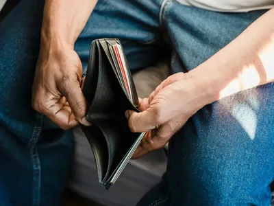 Ministerul Culturii și-a informat instituțiile din subordine că nu mai sunt bani pentru plata salariilor decât pentru ce se achită în octombrie - Foto: Pexels/Nicola Barts (Imagine cu rol ilustrativ)