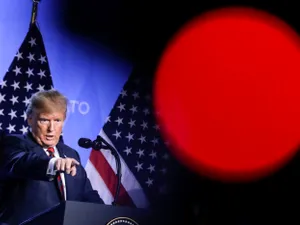 Război SUA - Iran. Trump avertizează: „Riscul unui atac iranian ar putea activa articolul 5 al NATO” - Foto: Profimedia images