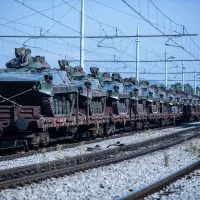 VIDEO Polonia trimite în Ucraina peste  240 de tancuri și 100 de vehicule blindate, rachete și arme/FOTO: Twitter/Ukraine Weapons Tracker