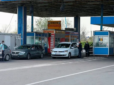 Captură uriașă de țigări la vama Nădlac - Foto: INQUAM Photos/Virgil Simonescu