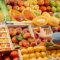 Amendă pentru cumpărătorii care nu cer și nu iau bon de la supermarket - Foto: Pexels / Cotton Bro Studio