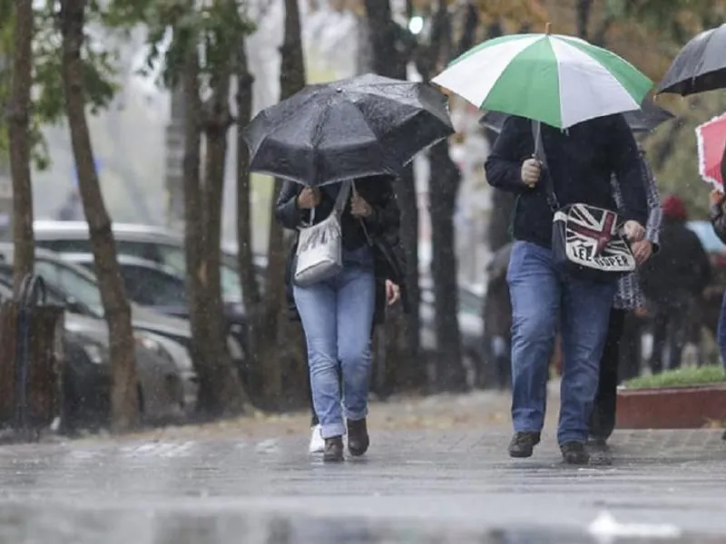 Avertizare meteo pentru mai multe regiuni ale țării/FOTO: impact.ro