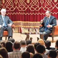 Gazda lui Dennis Prager la Ateneul Român a fost Adrian Papahagi