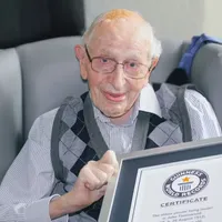 Cel mai bătrân bărbat din lume mănâncă același lucru în zilele de vineri. Secretul vieții sale lungi - Foto: express.co.uk