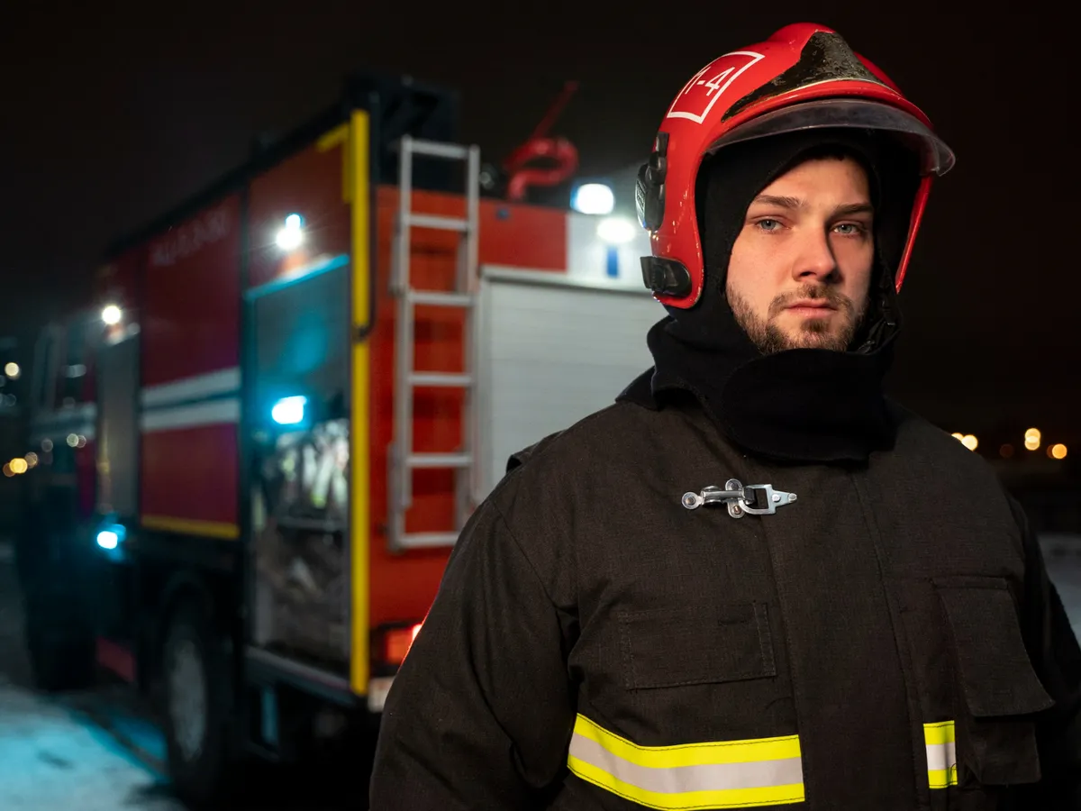 Proiectil cu 2 kg de explozibil, descoperit în curtea unei case nelocuite din localitatea Pardina, Tulcea