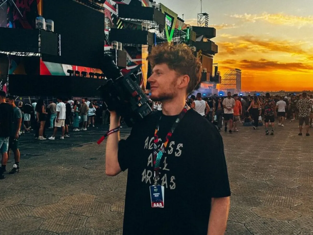 Pe scenă cu David Guetta! Frumoasa poveste de succes a tânărului din Iași - Foto: ZdI