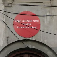 Mai bine de jumătate dintre spitalele Ministerului Sănătăţii se prăbuşesc, la un cutremur puternic - Foto: Inquam Photos / George Călin
