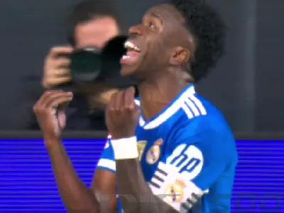 Pur și simplu nu i-a venit să creadă! Gestul făcut de Vinicius, după ce Rațiu l-a pus la pământ