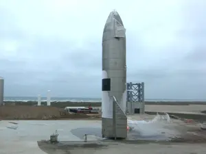 Racheta Starship a SpaceX a reușit prima aterizare. / Foto: theverge.com