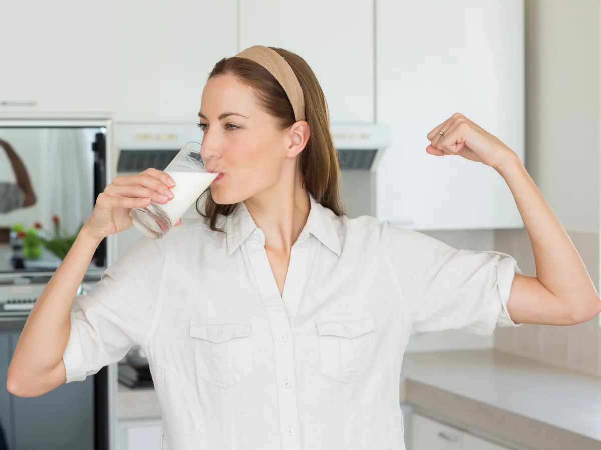 Laptele plin de calciu, vitamine care întinerește și luminează tenul. Conține insulina naturală - Foto: Profimedia Images (imagine cu rol ilustrativ)