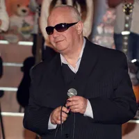 A murit George Nicolescu, „trubadurul orb”. Îndrăgotit la 18 ani, a iubit toată viața aceeași femeie - Foto: Antena 3