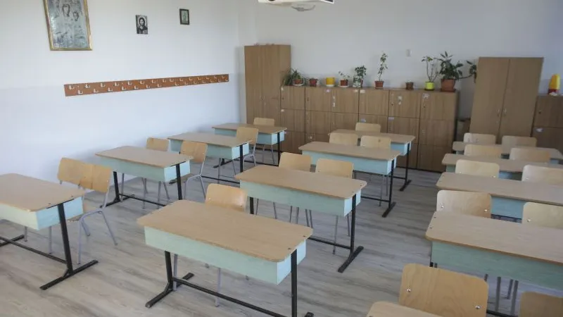 Guvernul vrea să ofere tichete sociale pentru circa 400.000 de elevi. Foto Inquam Photos/Octav Ganea