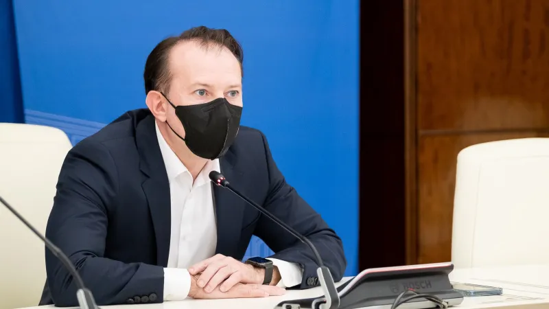 Cîțu: Documentul oficial PNRR va ajunge la Bruxelles pe 2 iunie, va fi evaluat de CE două luni/FOTO: Facebook/Florin Cîțu